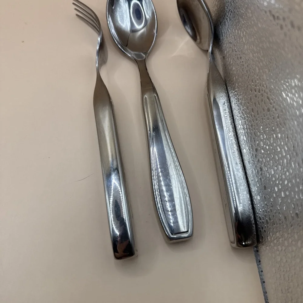 N/A weighted flatware